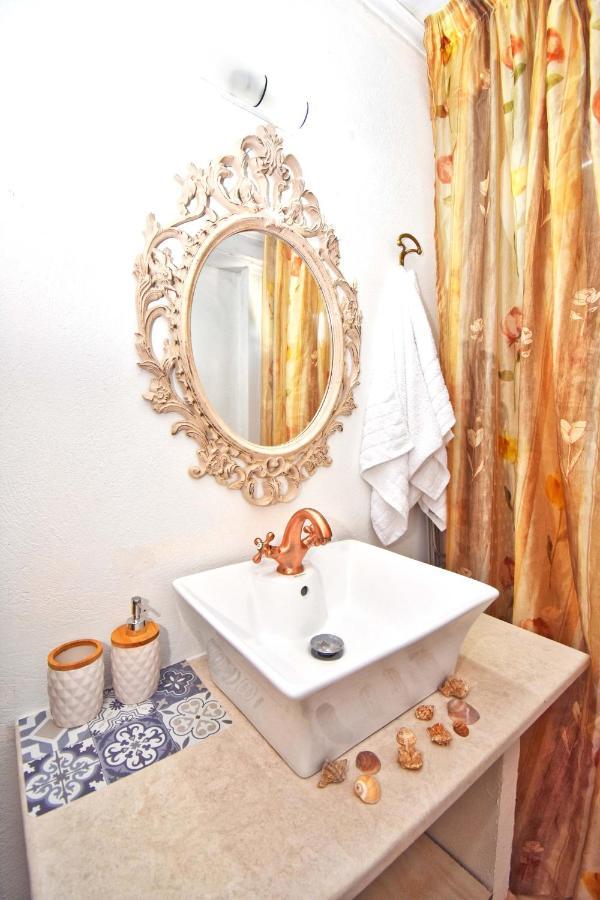 Ninas Cottage Línia Zewnętrze zdjęcie