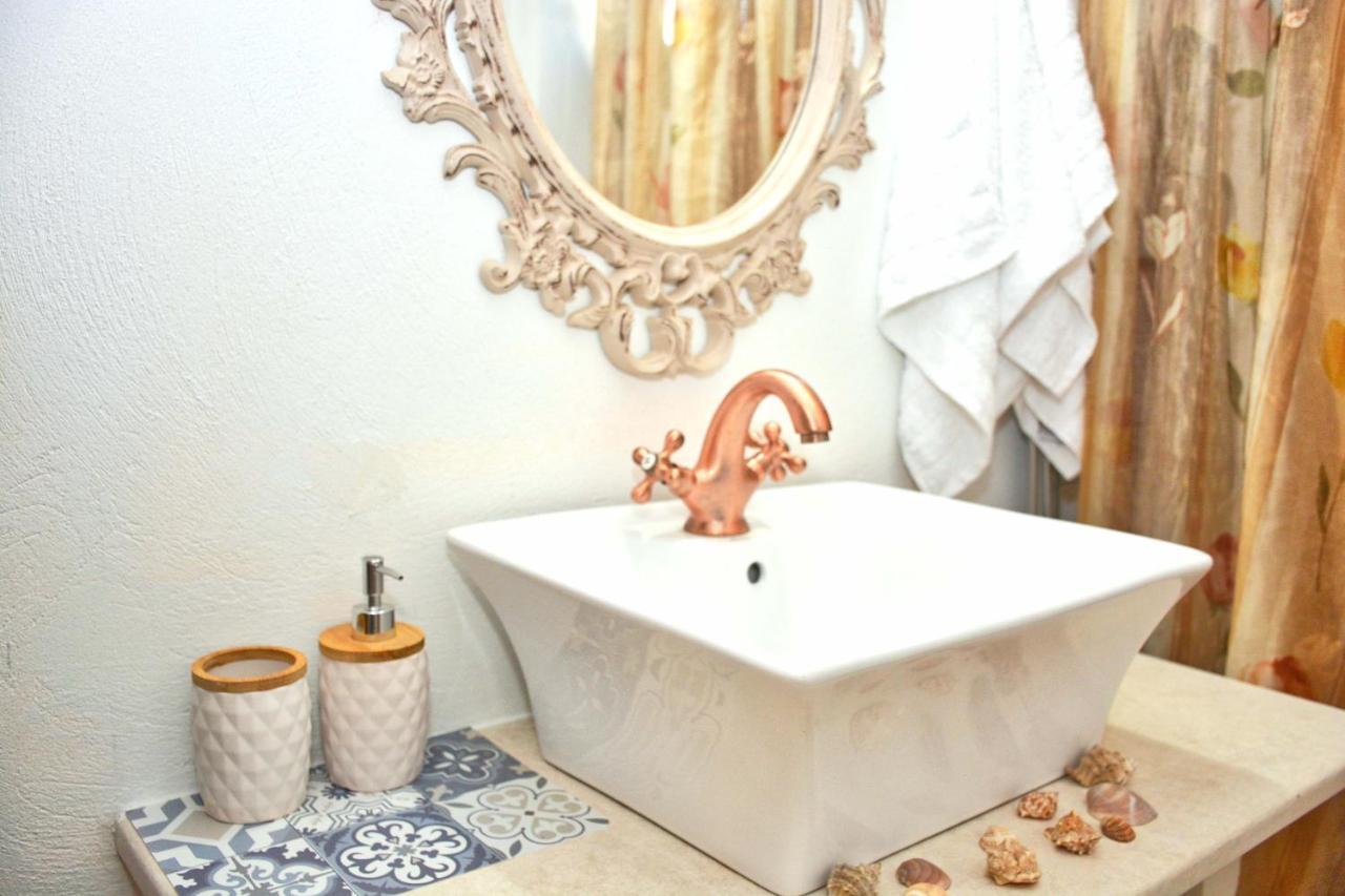 Ninas Cottage Línia Zewnętrze zdjęcie
